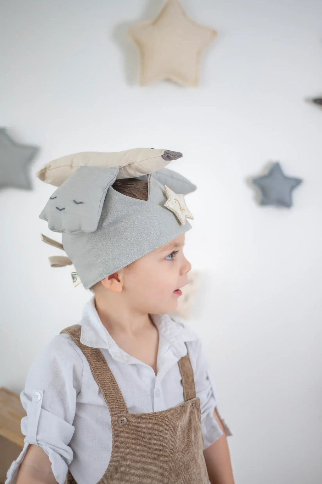 Linen Celebration Crown Light Blue