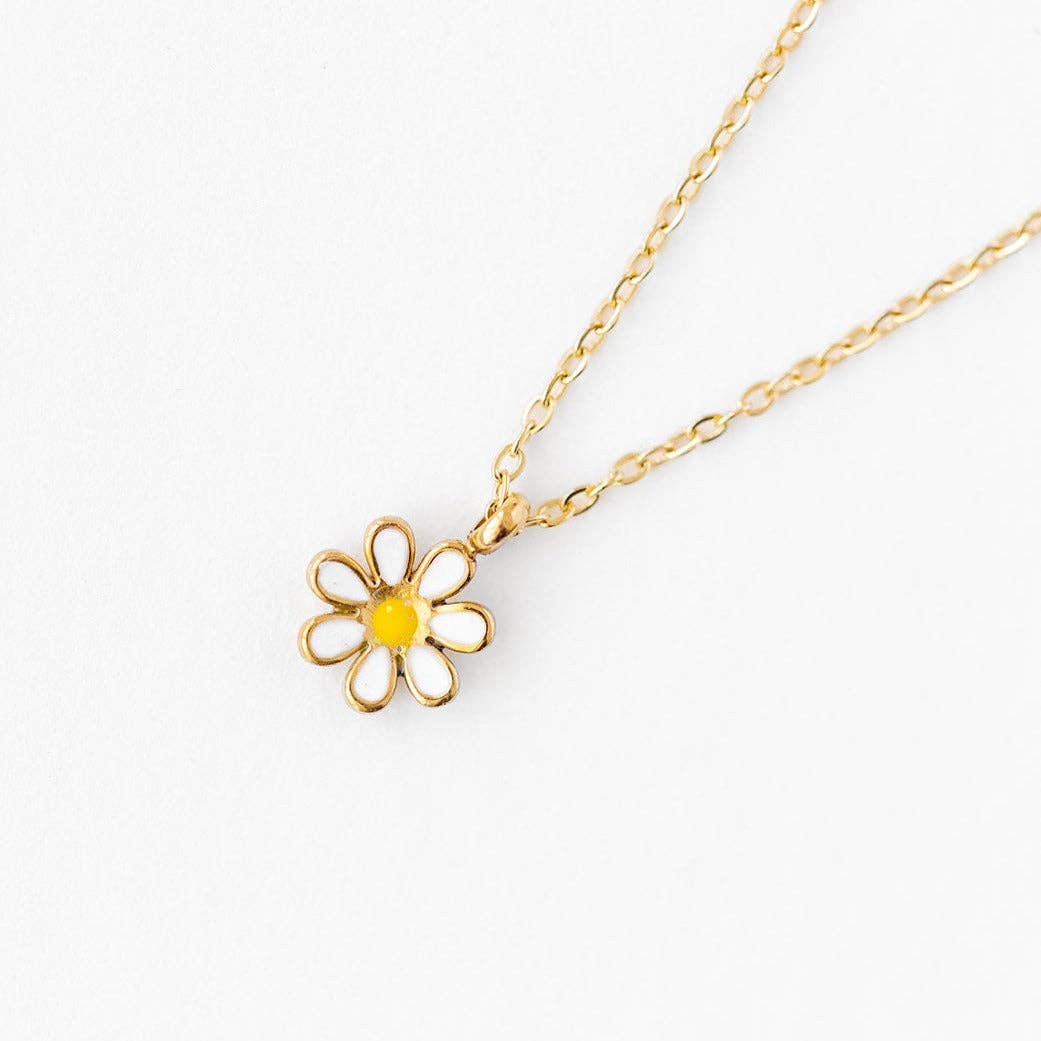 Daisy Pendant Necklace
