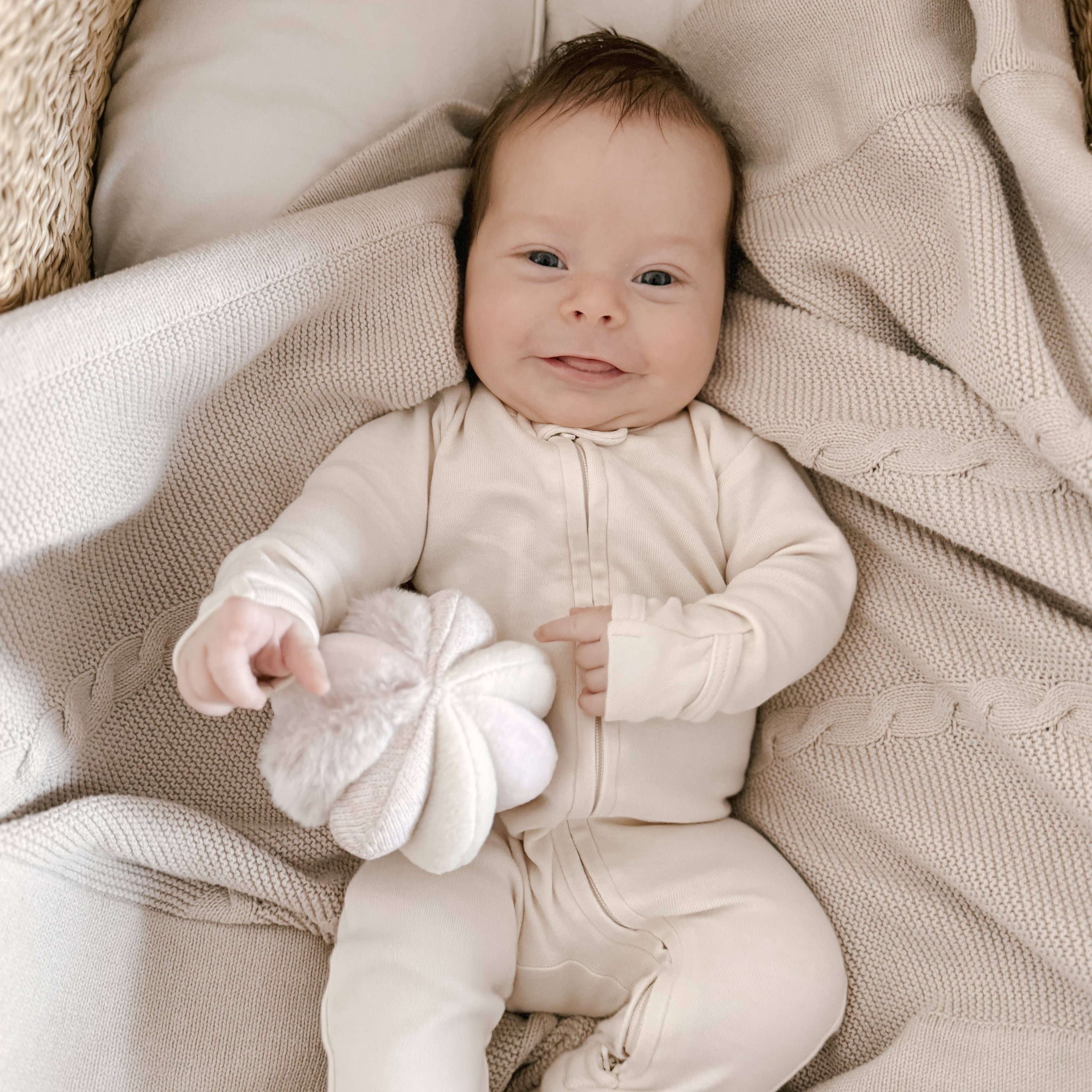 TOTO Montessori Sensory Ball - Blush