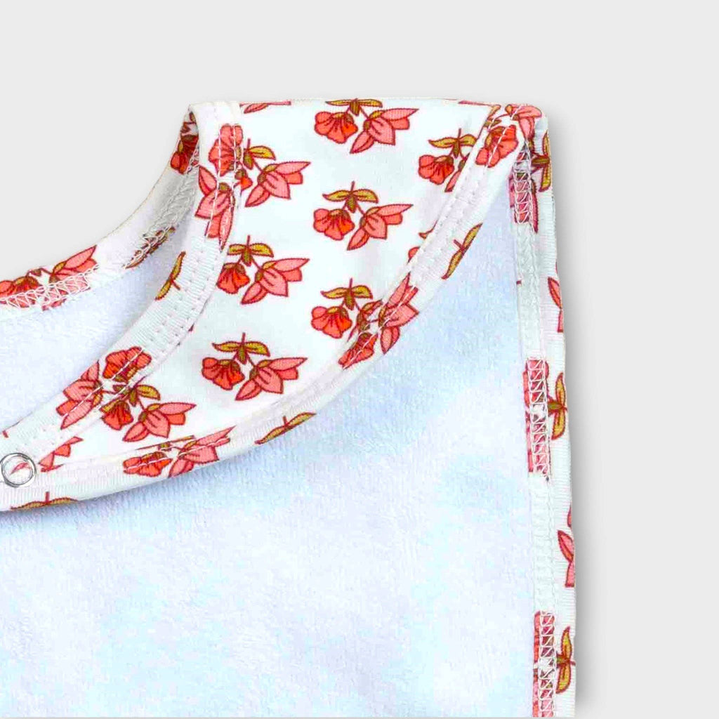Bib | Classic Lily