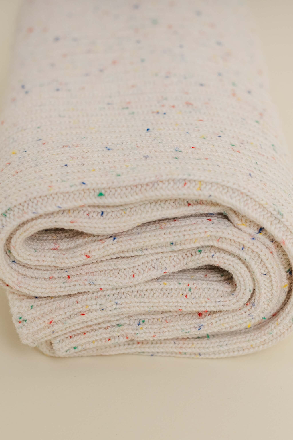 Sprinkle Knit Ribbed Blanket - Oat