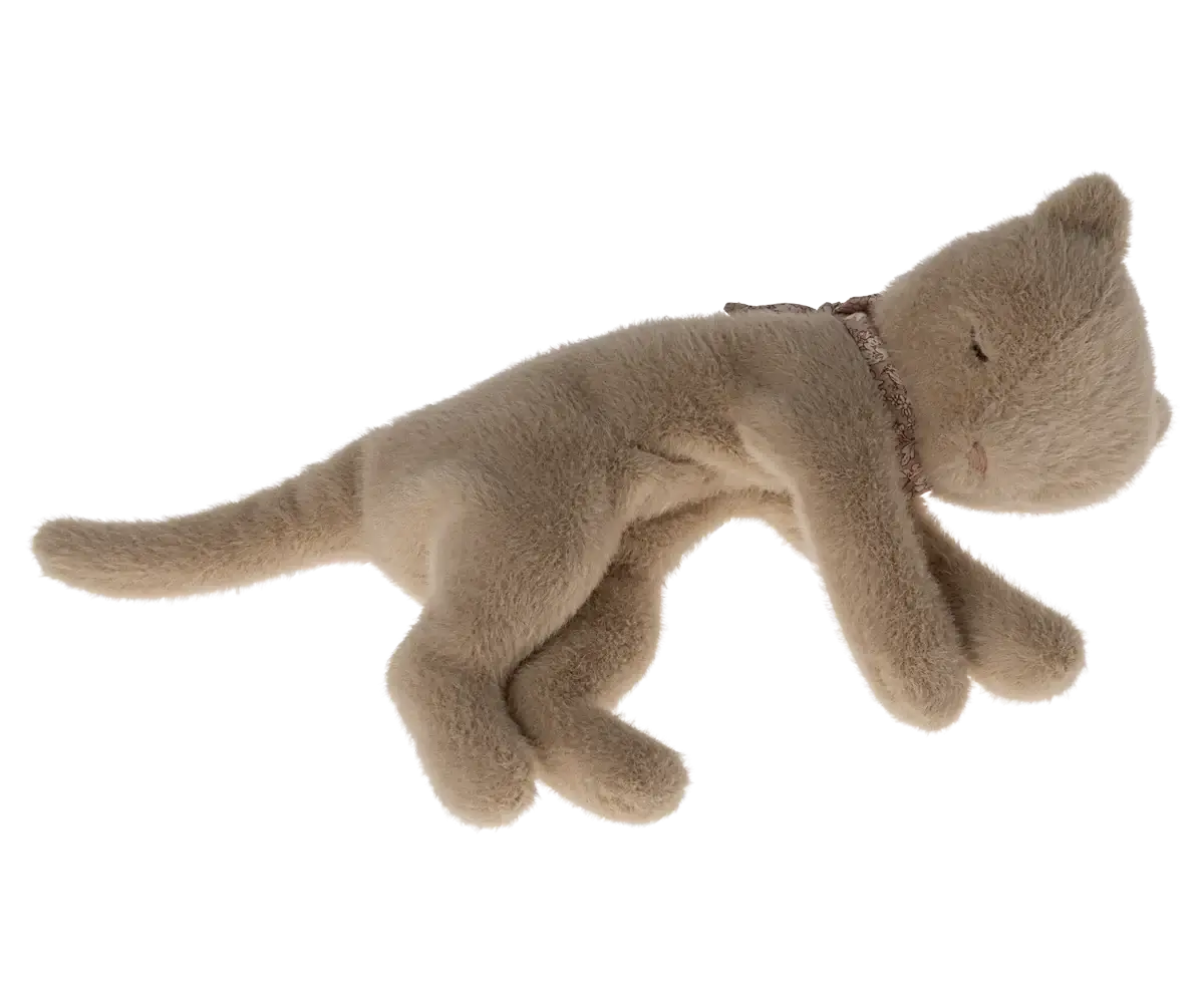 Plush Kitten, Medium - Cream Peach