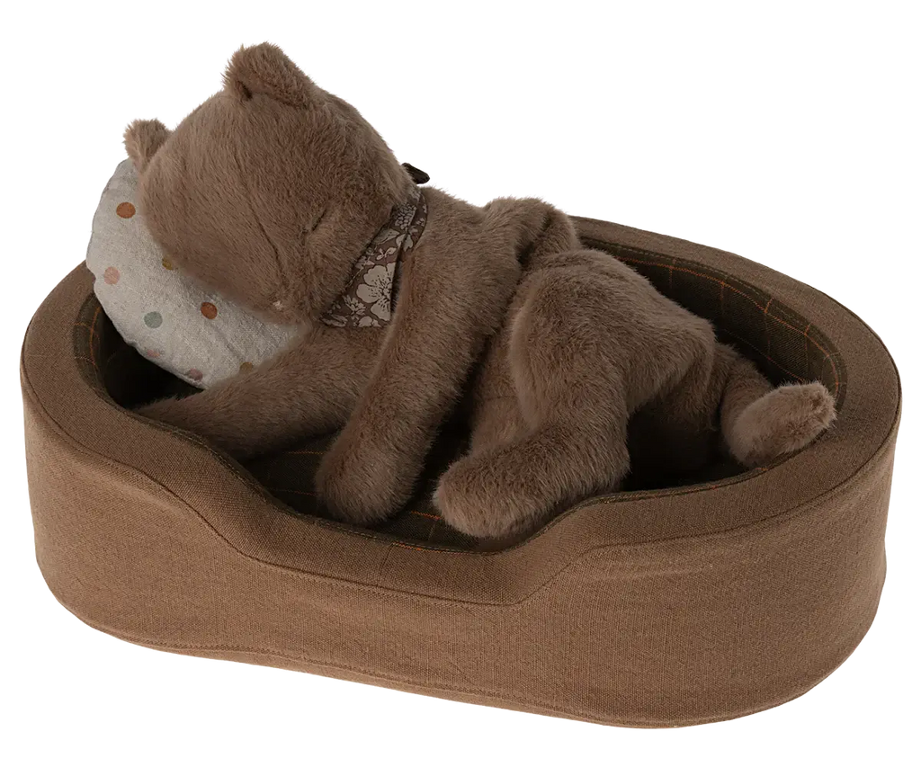 Plush Kitten, Medium - Nougat