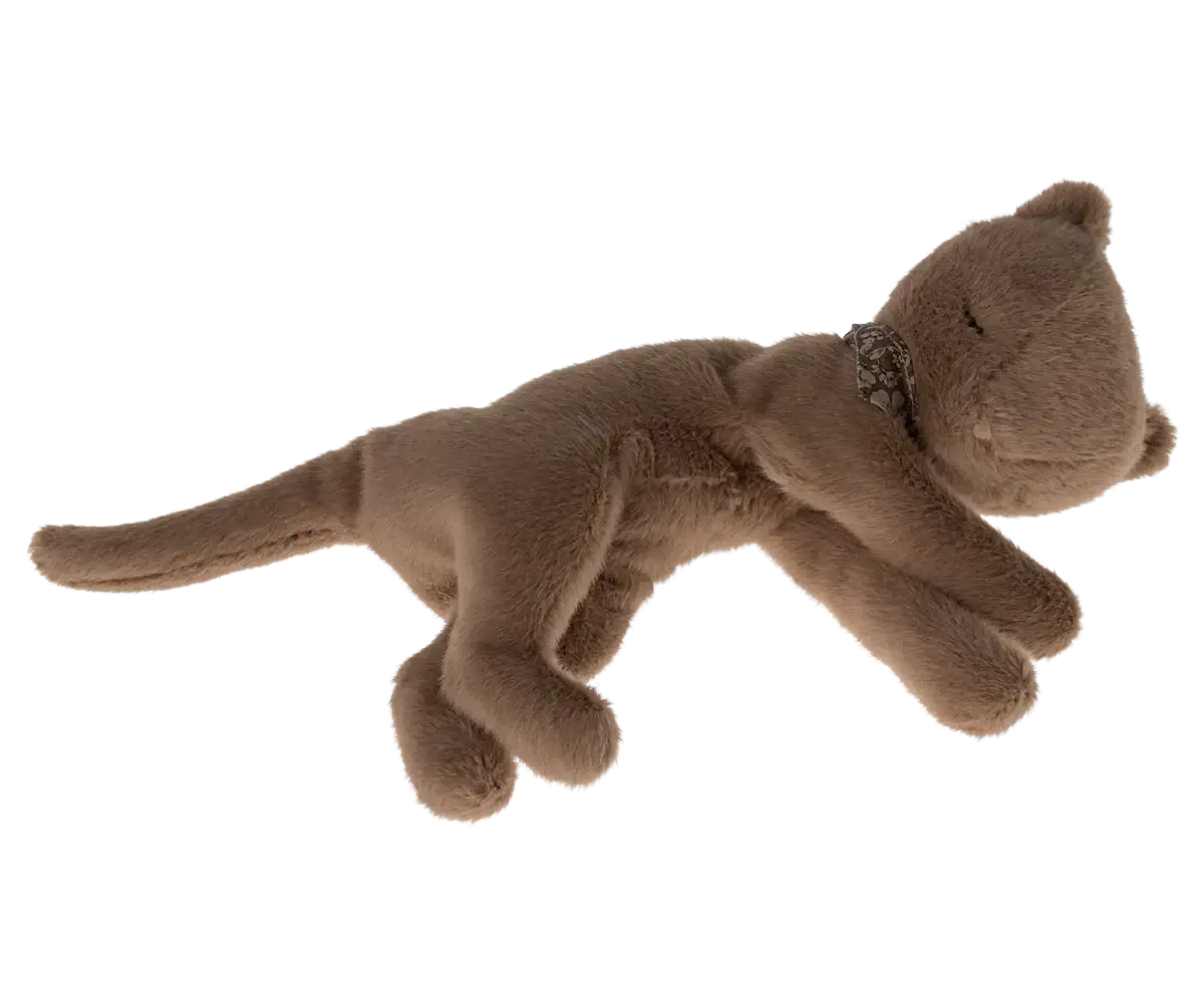 Plush Kitten, Medium - Nougat