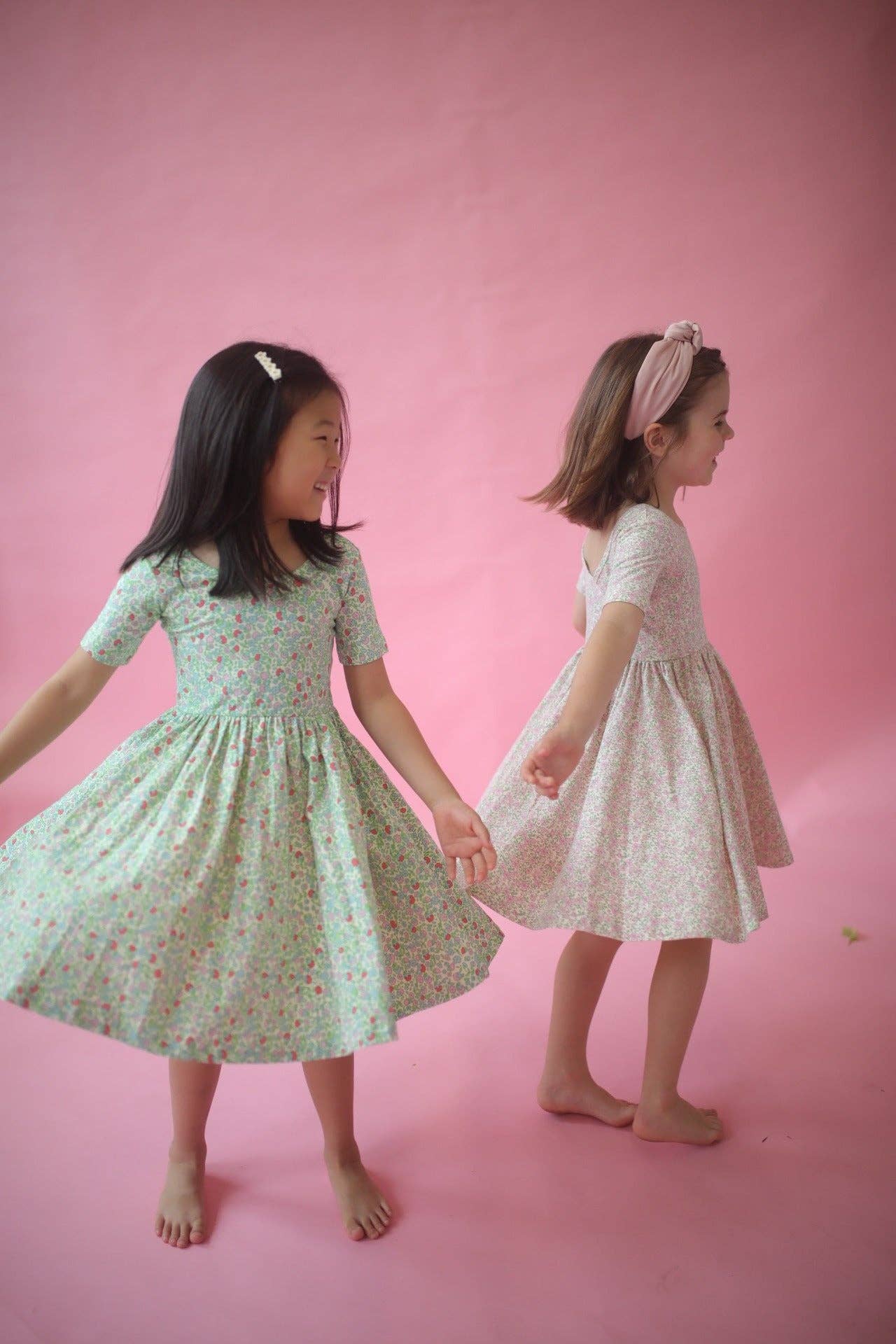 Short Sleeve Twirl Dress | Green Floral