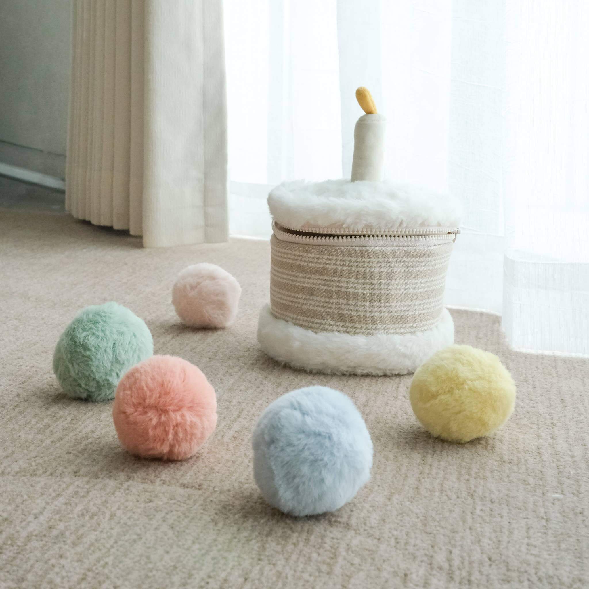 Cake & Toss Celebration Bin Set