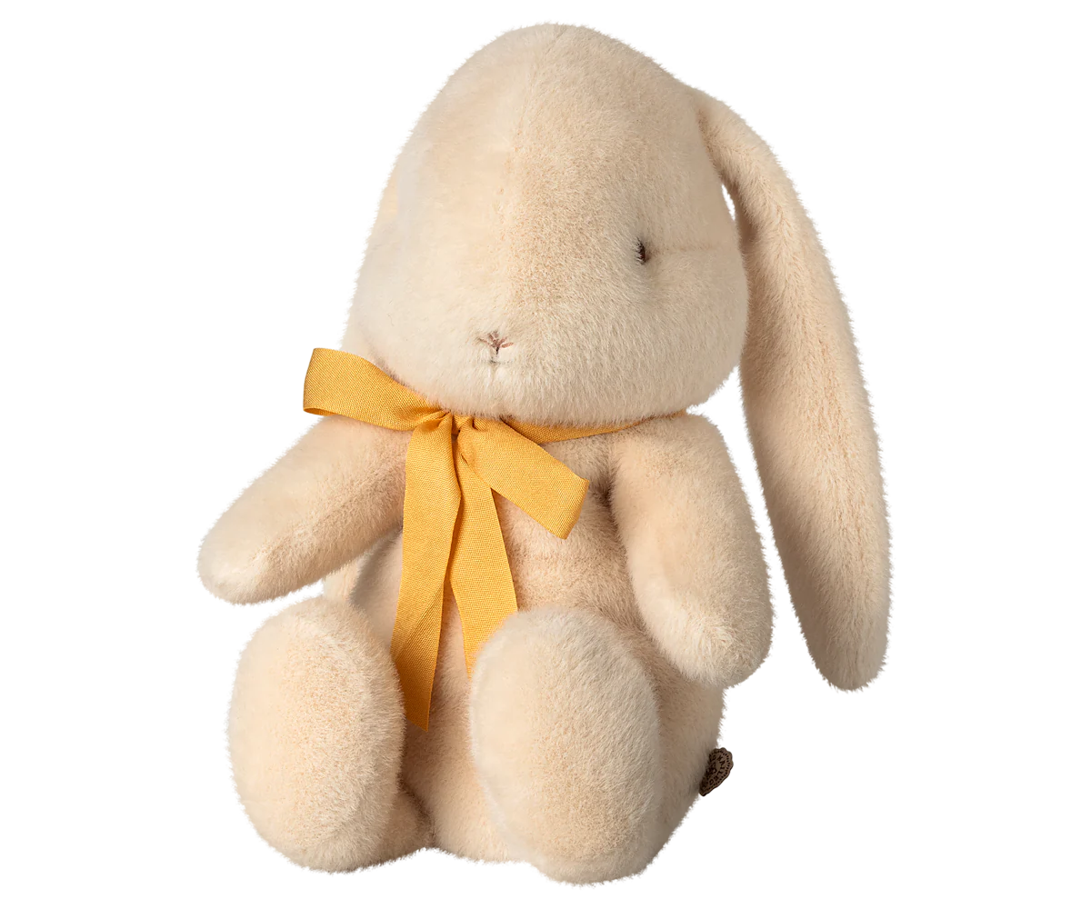 Bunny Plush, Medium - Cream