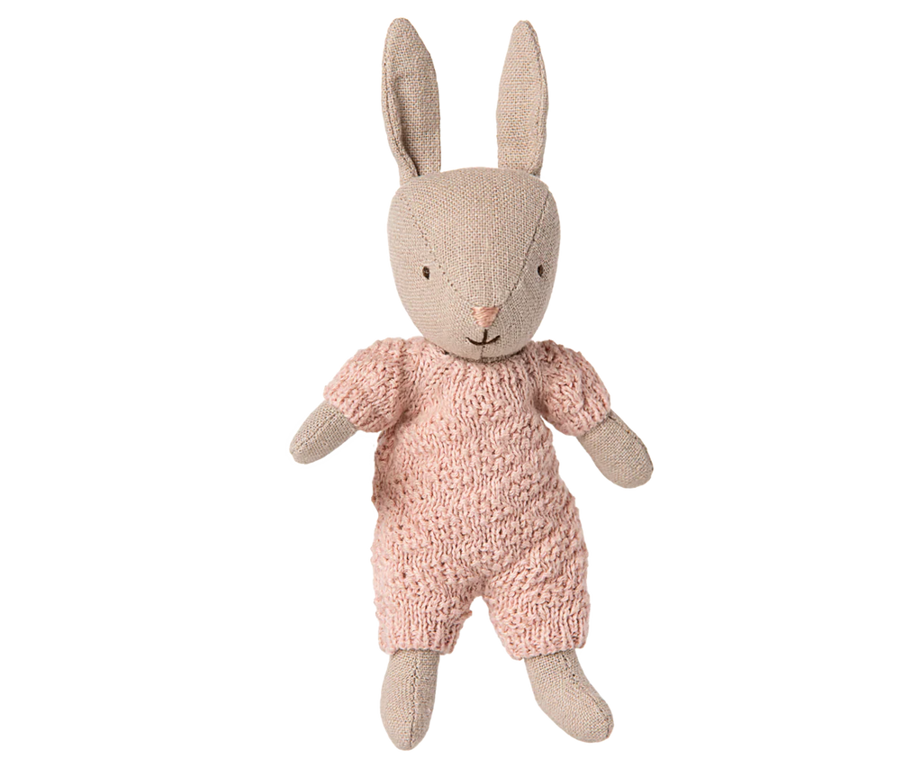Rabbit, Micro - Sand in Rose Knitted Suit