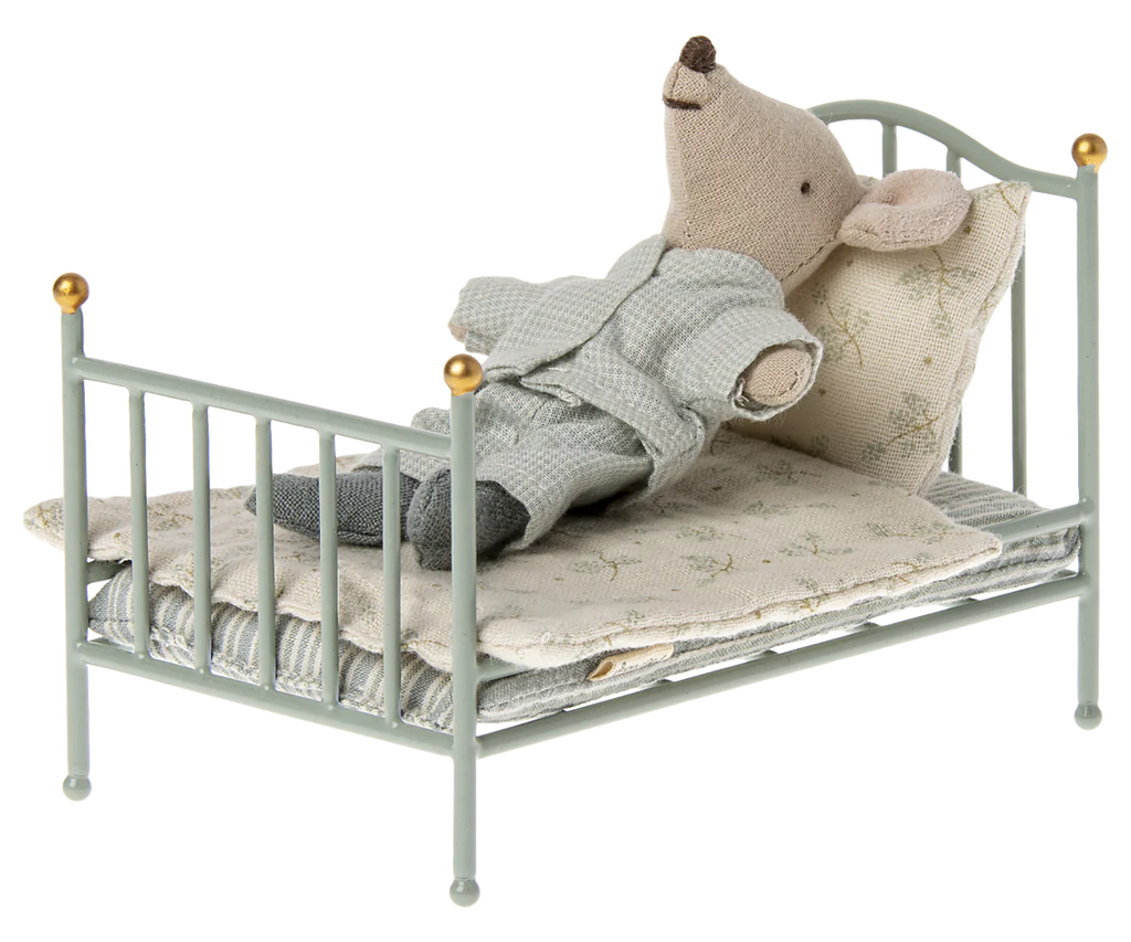 Vintage Bed, Mouse - Mint